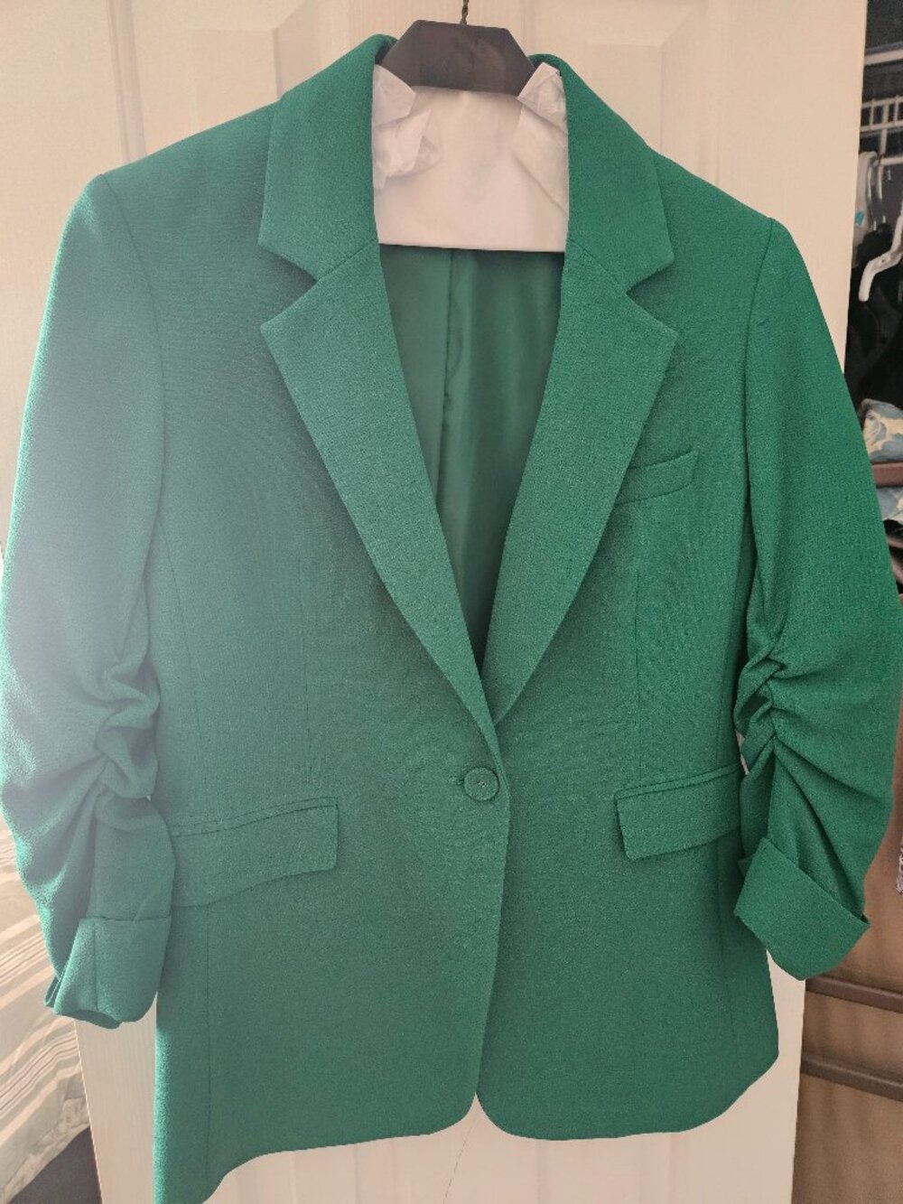 Vibrant Keely green jacket with ruched arms